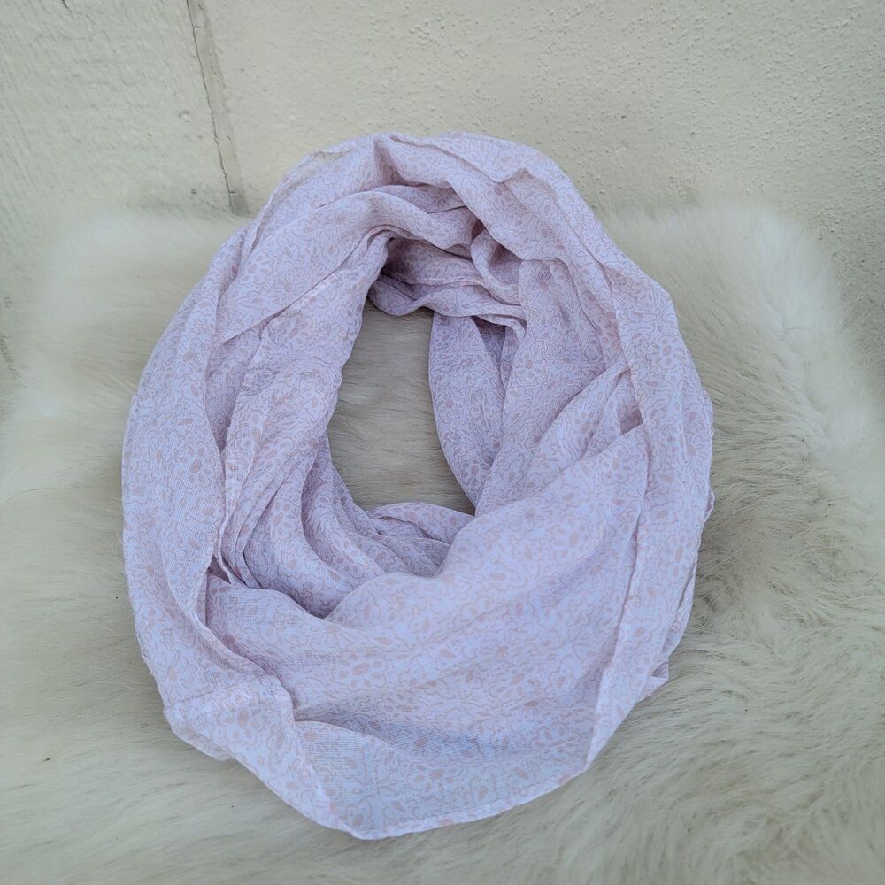 Abercrombie and Fitch lightweight infinity scarf Pale Pink/wht Y2K Preppy